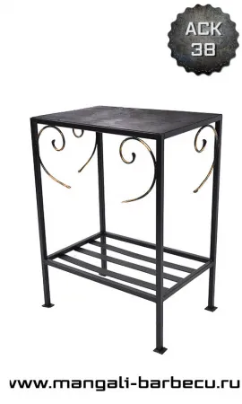 Столик примангальный