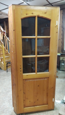 Дверь филёнчатая межкомнатная со стёклами